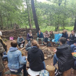 Se former en école du dehors au fil des saisons